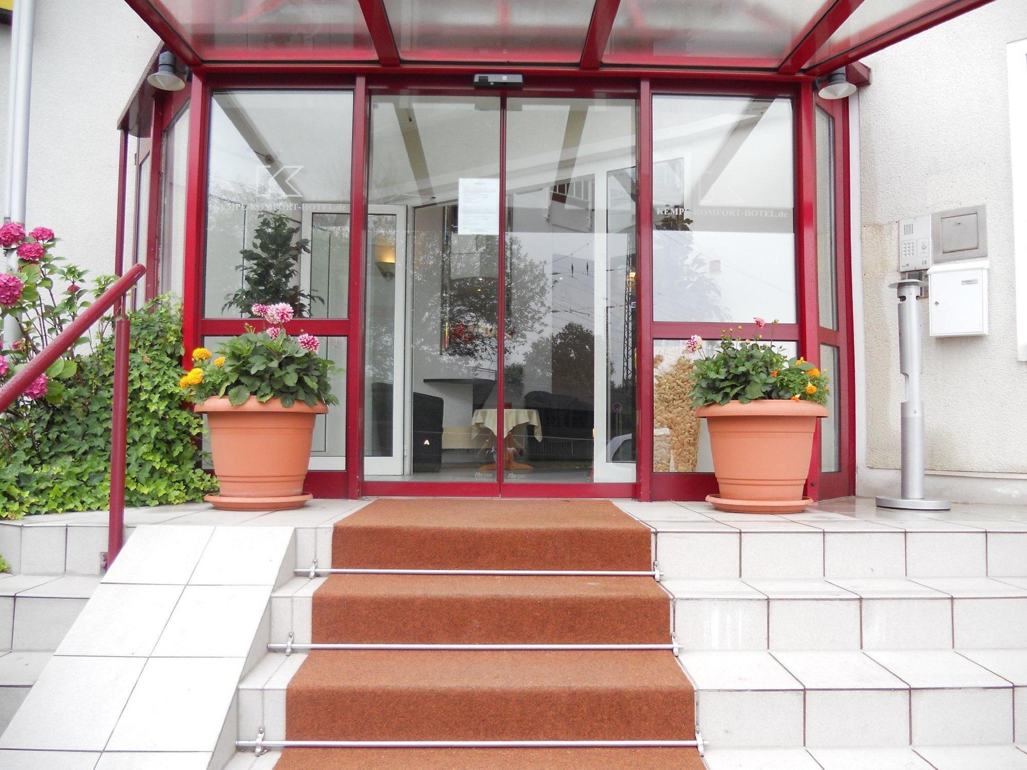 Kempe Komfort Plus Hotel Solingen Exterior photo
